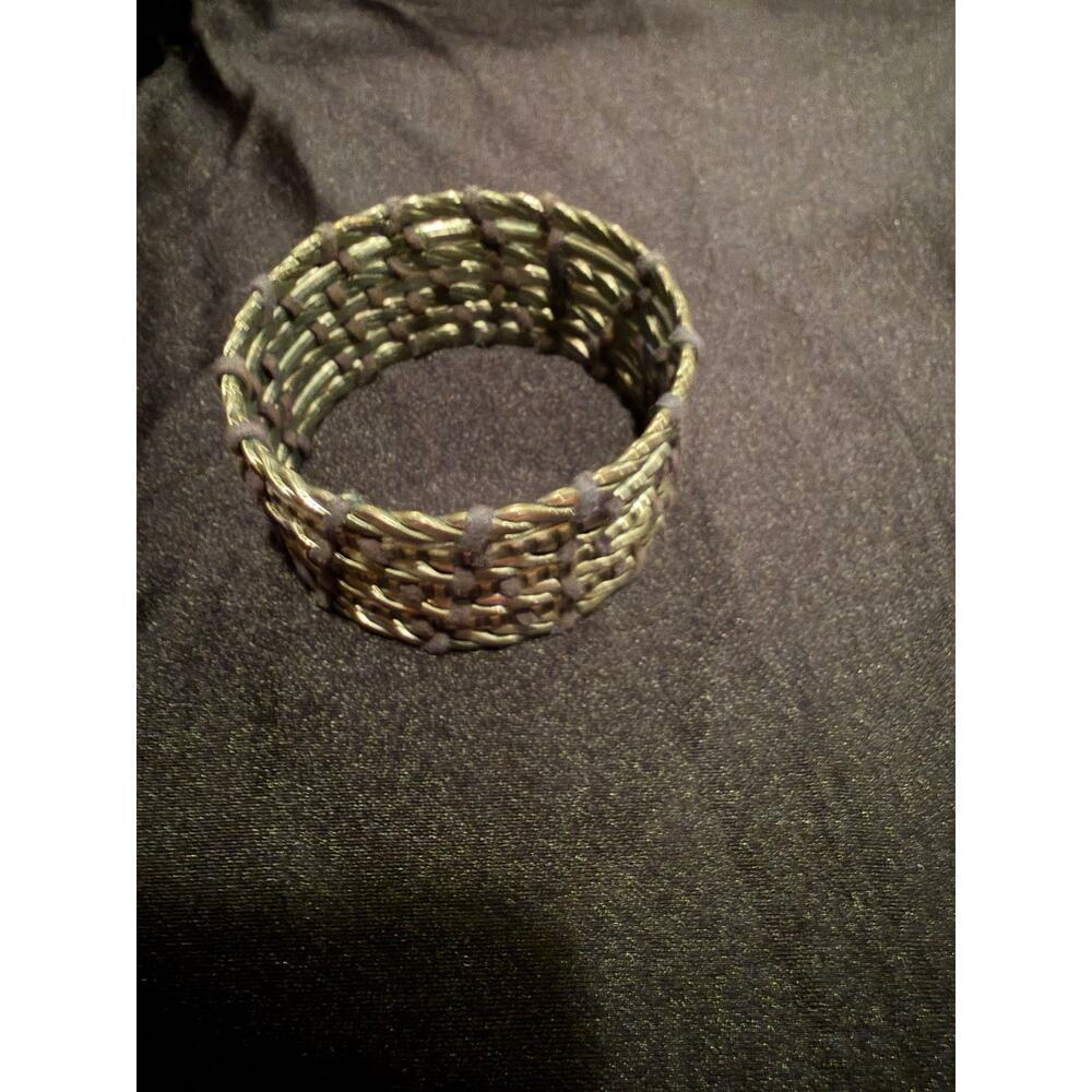 Silver tone vintage cuff bracelet featuring braided metal and leather wrapped - Picture 3 of 7